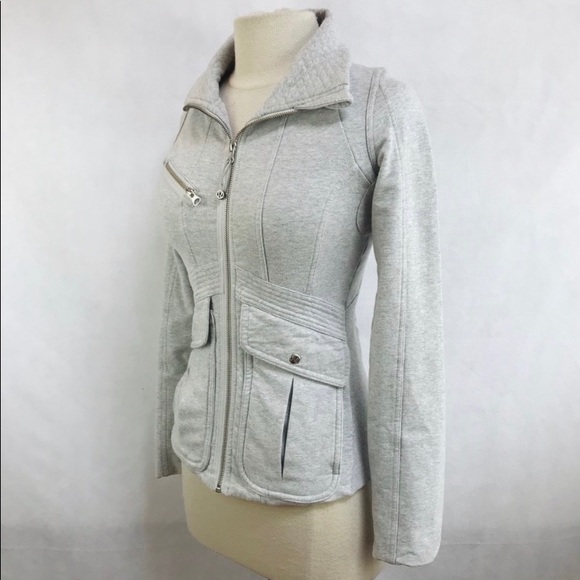 SOLD!! LULULEMON | Quilted Zip-Up Athletic Jacket - Picture 2 of 14